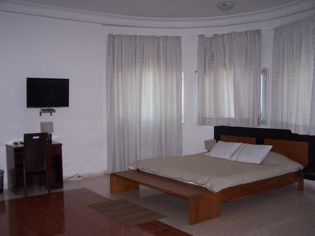 Villa Mermoz Dakar Bilik gambar